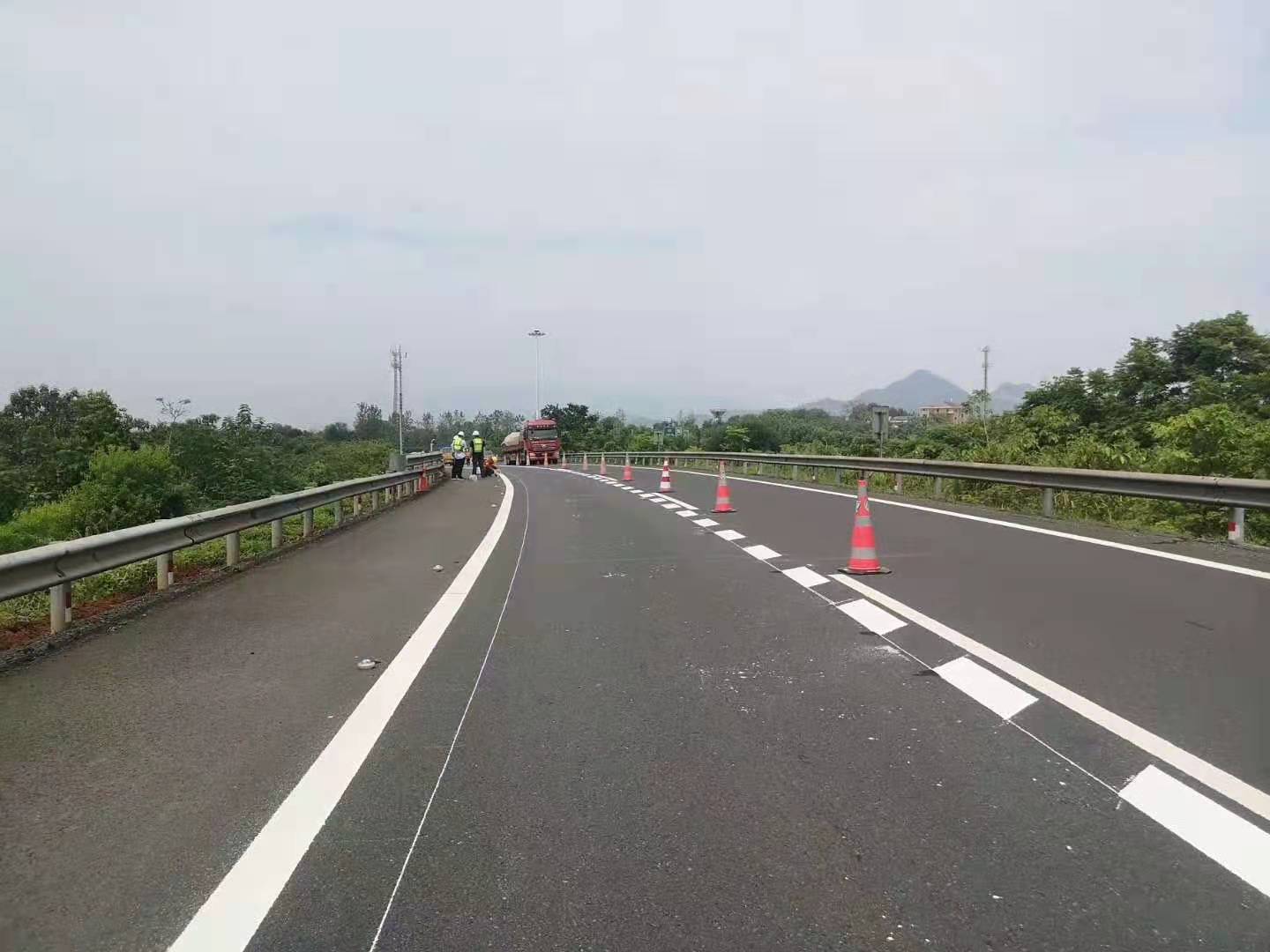 四級（450）熱熔標線