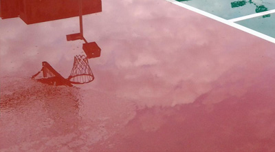 硅pu球場施工積水怎么辦？