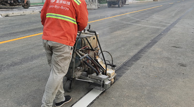 熱熔標線價格多少錢一平方？