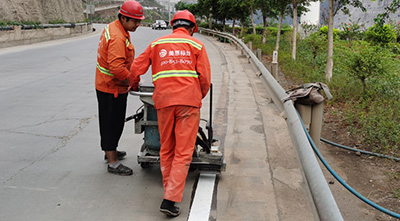 熱熔標(biāo)線有哪些優(yōu)點(diǎn)？