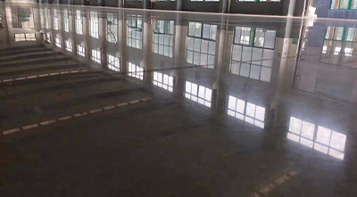 固化劑地坪施工基層不平如何處理？