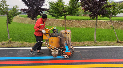 彩虹標(biāo)線施工有哪些注意事項(xiàng)？