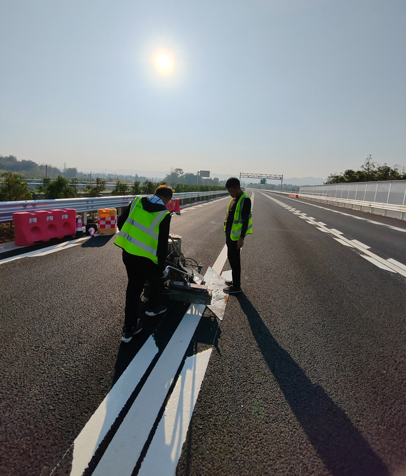 道路交通標(biāo)線 道路交通標(biāo)線
